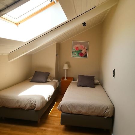 Skindles Guesthouse B&B - vakantie appartementen Poperinge Buitenkant foto