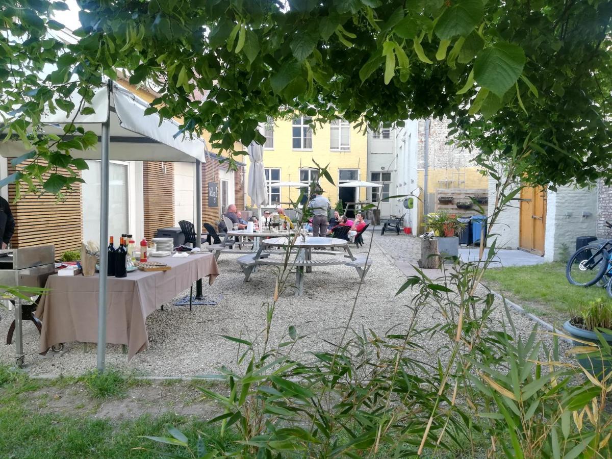 Skindles Guesthouse B&B - vakantie appartementen Poperinge Buitenkant foto